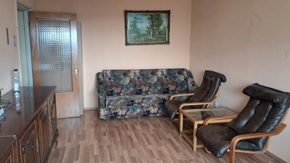 3 camere